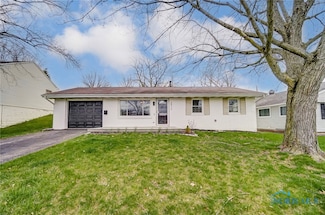 2013 Jennifer Ln, Findlay, OH 45840
