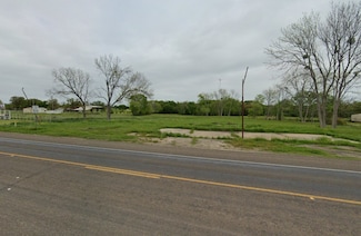 700 N May St, Madisonville, TX 77864