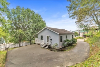 120 W Catherine St, Somerset, PA 15501