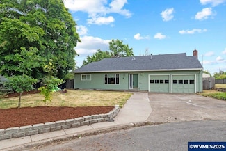 1709 NW Fisher Loop, Albany, OR 97321
