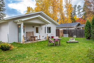 336 4th St E, Columbia Falls, MT 59912