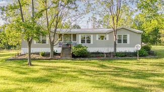 90 Bethel Church Rd, Fort Deposit, AL 36032