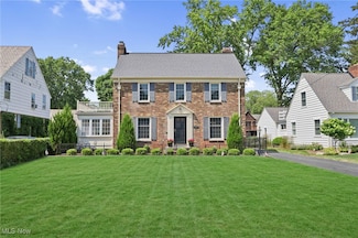 21702 Lake Rd, Rocky River, OH 44116