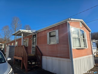 15 Tunnel Hill Ct Unit LOT 9, Jewett City, CT 06351