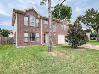 8907 Emerald Heights Ln, Houston, TX 77083