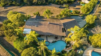 351 Sheila Ln, Fallbrook, CA 92028