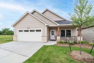 2012 W 12th St N, Wichita, KS 67203