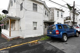 301 New Castle St, Minersville, PA 17954