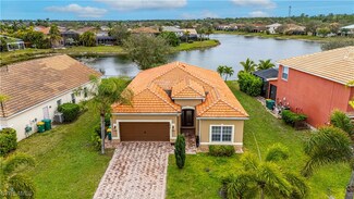 2828 Inlet Cove Ln W, Naples, FL 34120