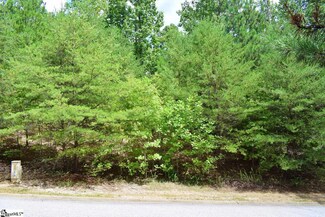23 Timberline Dr, Travelers Rest, SC 29690