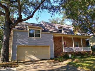 4532 Shadow Wood Cir, Pascagoula, MS 39581