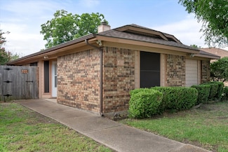 1312 Hackamore St, Mesquite, TX 75149