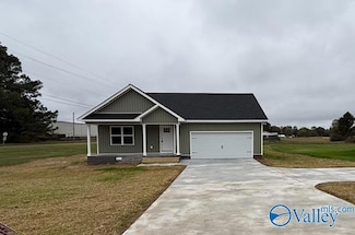 23 Mitchell Dr NW, Rainsville, AL 35986