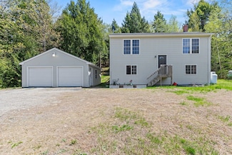 45 Terry Cir, Sabattus, ME 04280