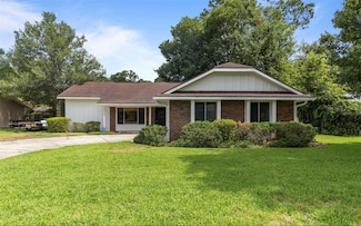 4520 NW 43rd Place, Gainesville, FL 32606