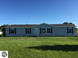 6330 Schell Rd, Buckley, MI 49620