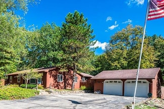 7623 288th Ave, Salem, WI 53168