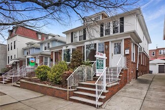 73 70th St, Brooklyn, NY 11209