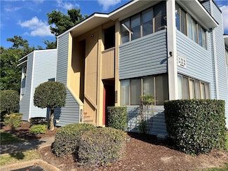502 Pheasant Run, Virginia Beach, VA 23452