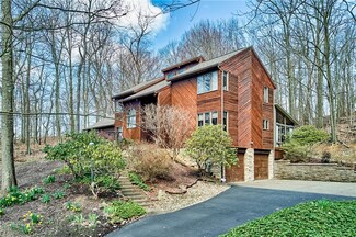 253 Zehner School Rd, Zelienople, PA 16063