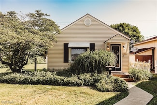 204 W Union St, West Lafayette, OH 43845