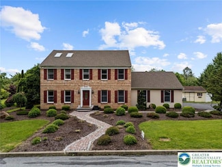 5753 Shady Ln, Nazareth, PA 18064