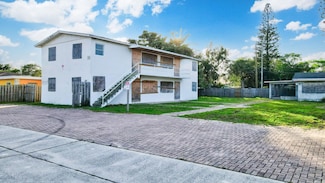124 SW 8th Ave, Delray Beach, FL 33444