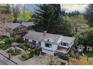 5462 SW Dover Ln, Portland, OR 97225