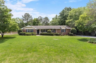 2785 Fontainebleau Dr, Atlanta, GA 30360