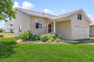 4244 Jarmann Ln, Shakopee, MN 55379