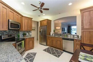 5701 Heron Ln Unit 702, Naples, FL 34110