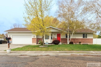 3435 E Circle Dr S, Ammon, ID 83406