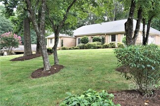 1005 E 24th St, Newton, NC 28658