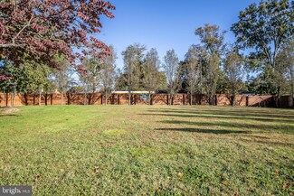 2313 E Chestnut Ave, Vineland, NJ 08361