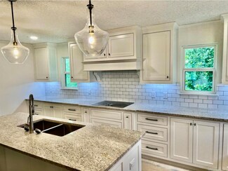 1820 N 1st St, Glenwood, AR 71943