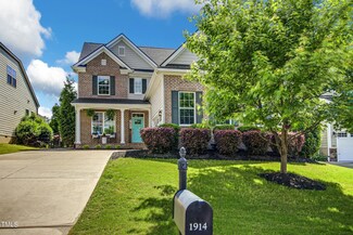 1914 Mostyn Ln, Apex, NC 27502