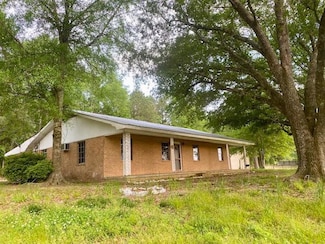 1034 Oak Tree Ln, Magnolia, MS 39652