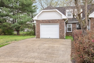 722 Ortega Rd, Nashville, TN 37214