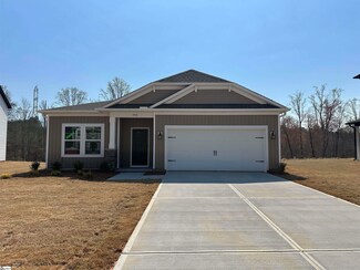 740 Gilgal Ln, Wellford, SC 29385