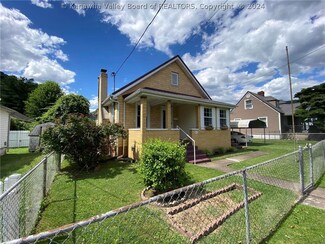 307 83rd St, Charleston, WV 25315