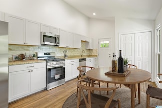 1329 Wales Ave, Birmingham, AL 35213