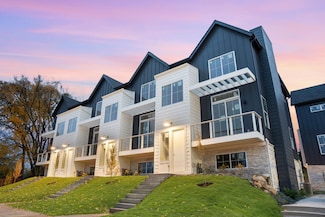 2515 Jansen Ave, White Bear Lake, MN 55110