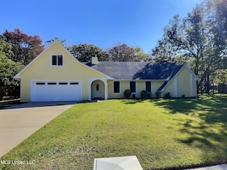 118 Linnet Dr, Ocean Springs, MS 39564