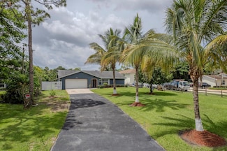 5324 Canal Dr, Lake Worth, FL 33463