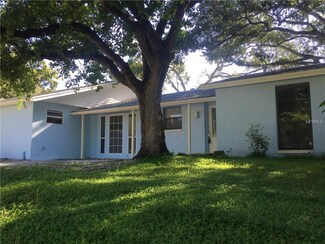 1041 Fairwood Ave, Clearwater, FL 33759