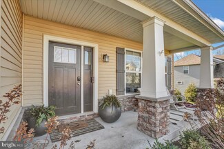 345 Constitution Ave, Reading, PA 19606