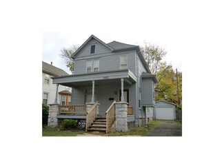 3913 Central St, Kansas City, MO 64111