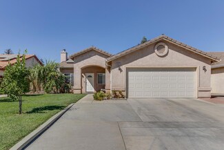 5457 E Kaviland Ave, Fresno, CA 93727
