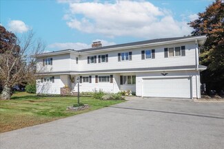 199 Hampstead St, Methuen, MA 01844