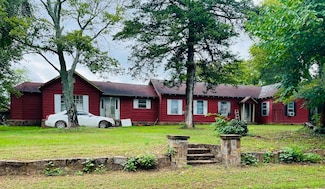 29 Paul St, Quitman, AR 72131